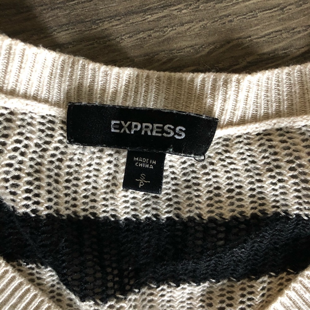 Striped Express Cardigan - Picture 3 of 5